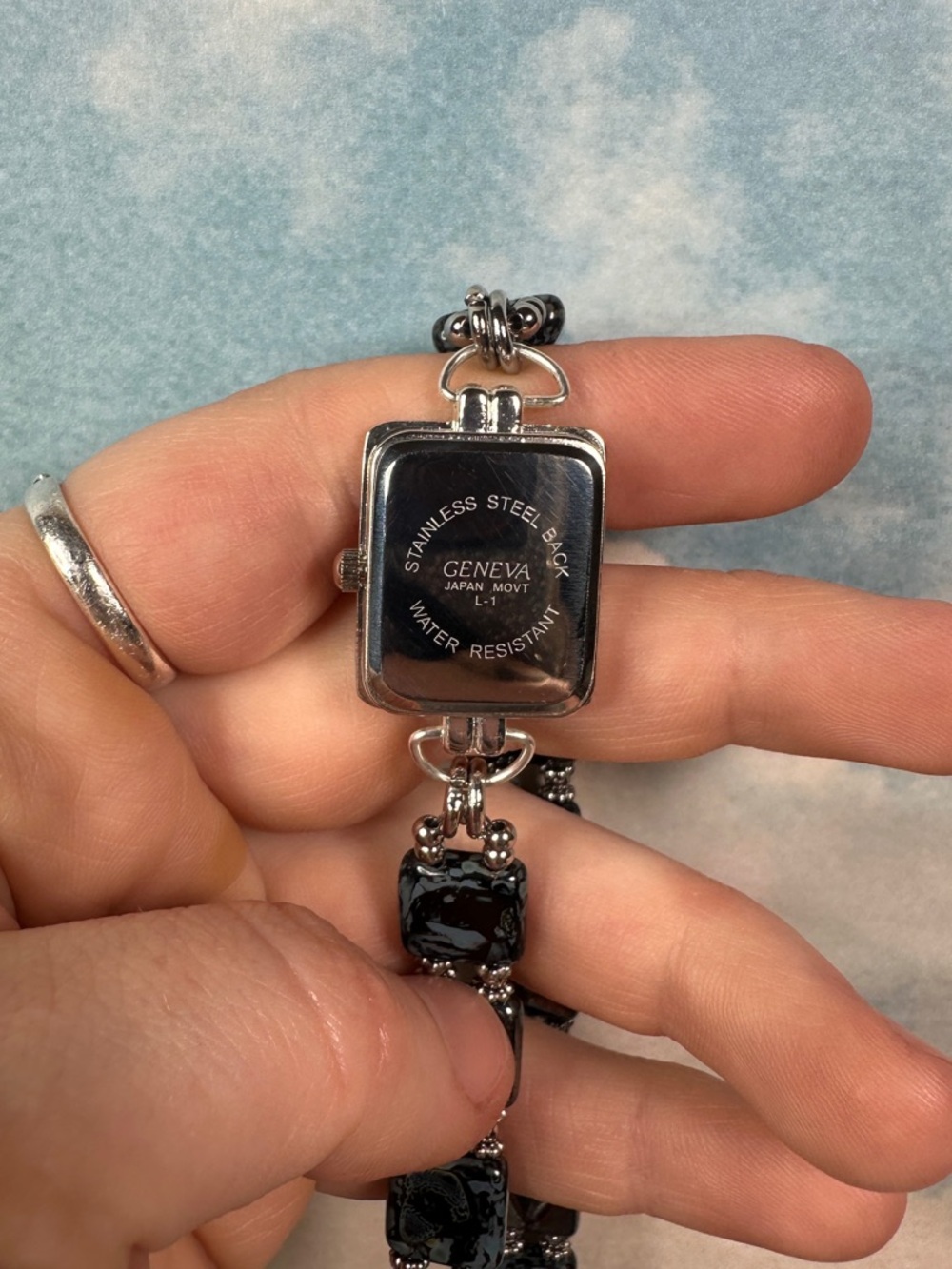 Oak watch face choker - Picture 6 of 7
